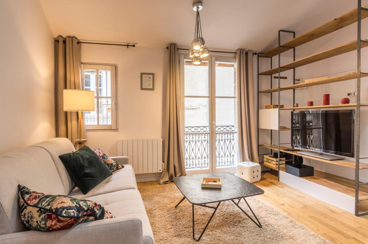 La Parenthese Roucher Montpellier - Duplex Climatise T2 Coeur Ecusson Meuble Toursime 3 Etoiles エクステリア 写真