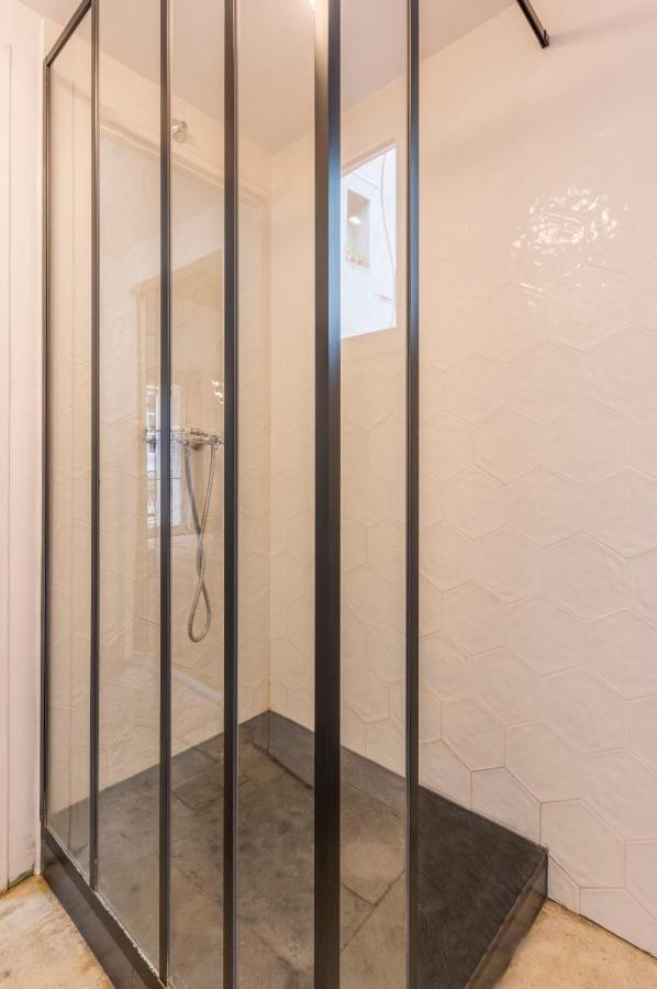 La Parenthese Roucher Montpellier - Duplex Climatise T2 Coeur Ecusson Meuble Toursime 3 Etoiles エクステリア 写真